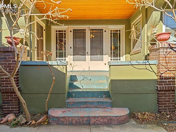 5th image of 1927 N Nevada Ave