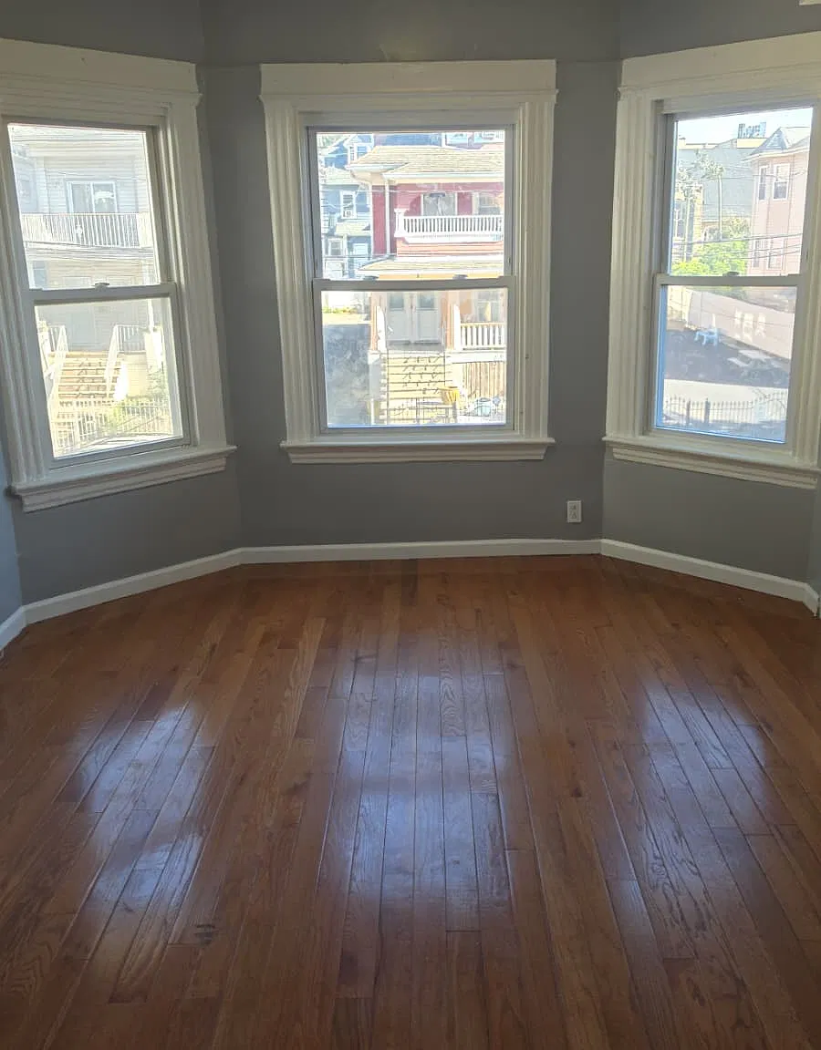 3 bed, $2,295 — Photo 4