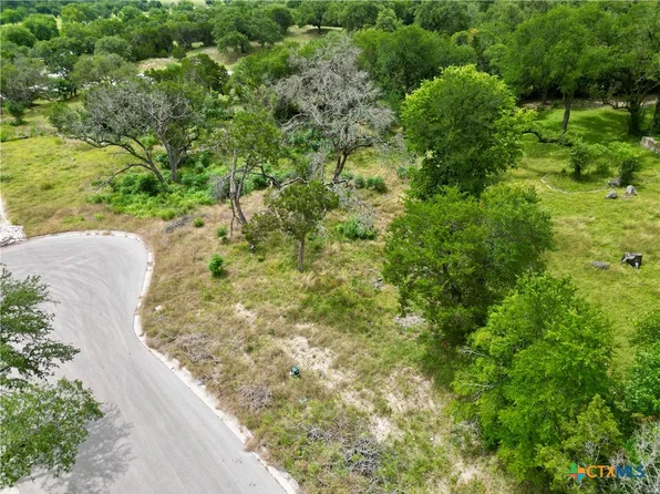 521 E 25th Ave, Belton, TX 76513