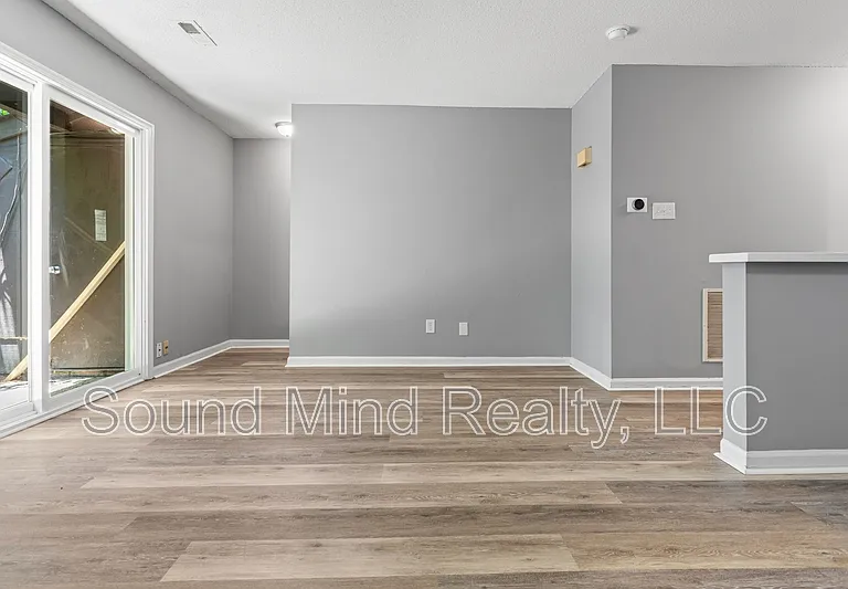 4249 Lake Ridge Dr #5B — Photo 11