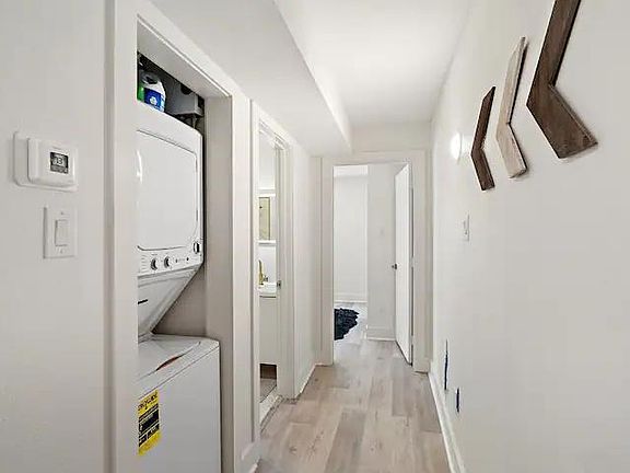 5th image of 1516 N Peak St #204