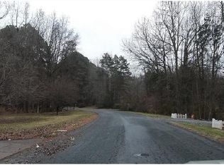 679 Homestead Dr, Lexington, NC 27292