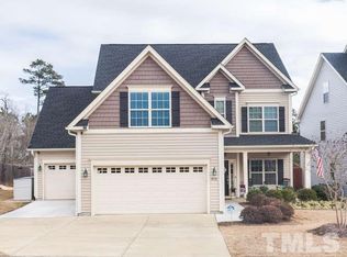 416 Lone Pine Loop, Fuquay Varina, NC 27526