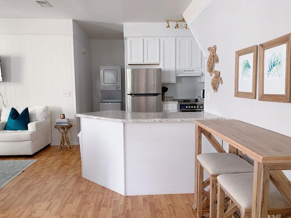 106 America St APT C