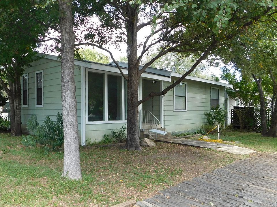 1st image of 151 Harwood Dr