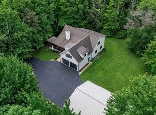 12940 Sanders Hill Rd, Holland, NY 14080