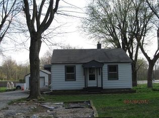 5241 Old Smith Valley Rd, Greenwood, IN 46143