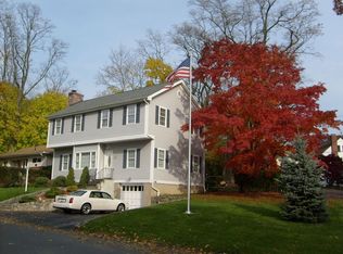 145 Locust Rd, Pleasantville, NY 10570