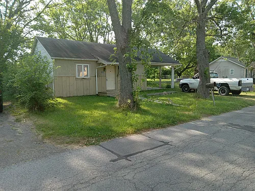 1910 N Macedonia Ave Photo 1