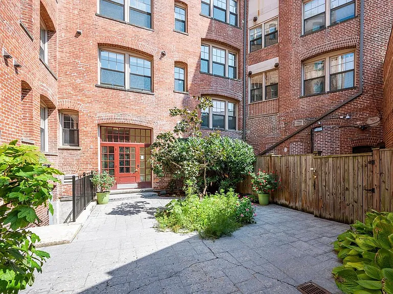 2902 Porter St NW #45 — Photo 12