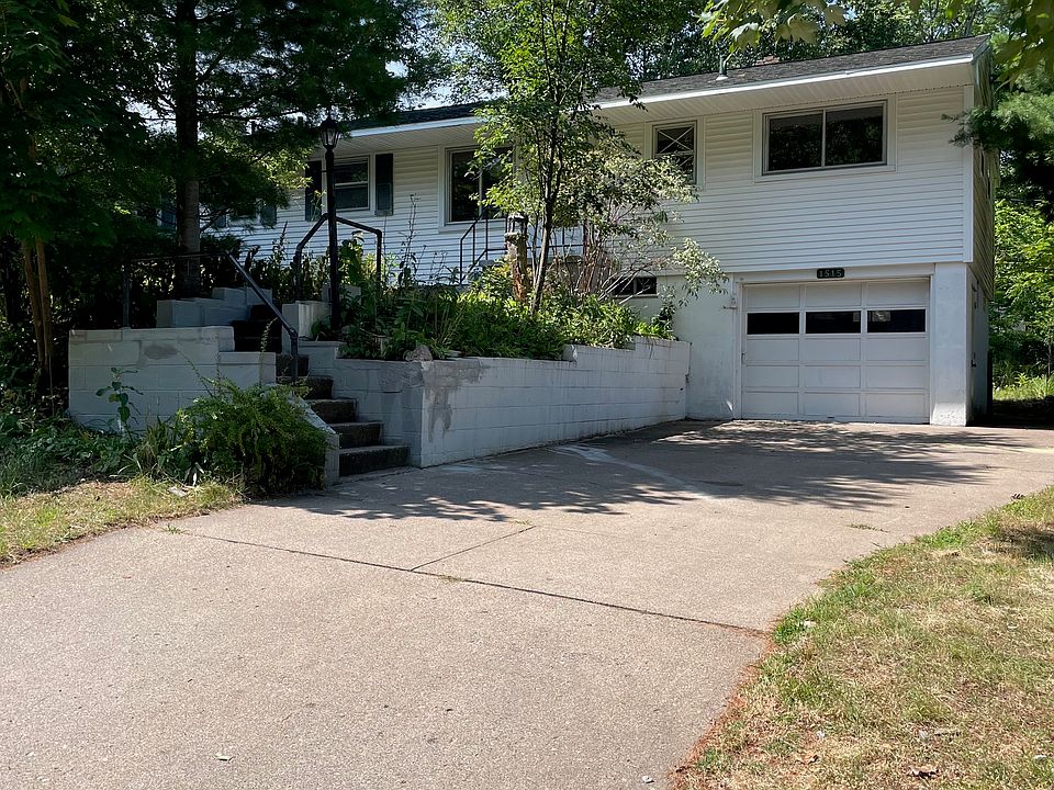 1st image of 1515 Lynn Ave