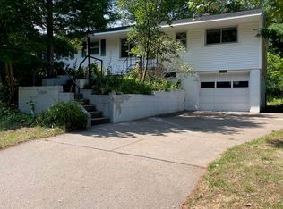 1515 Lynn Ave, Marquette, MI 49855