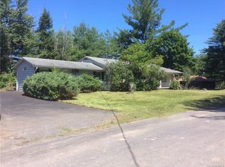 31 Melody Lake Dr, Monticello, NY 12701
