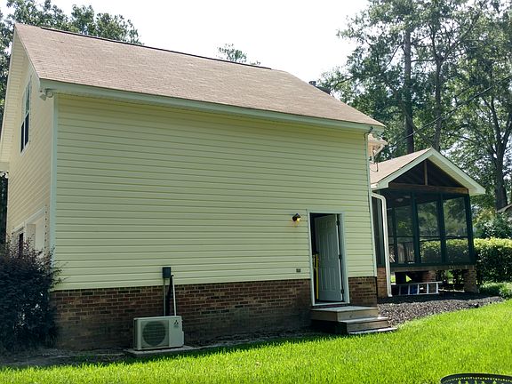 2 car side drive in garage