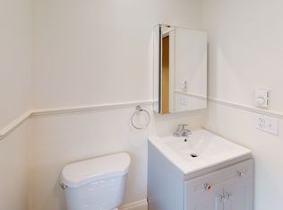 90 Barnes Ave #4, White River Junction, VT 05001