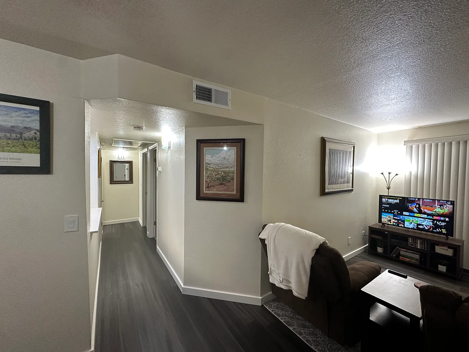 2 bed, 890 sqft, $1,450 — Photo 4