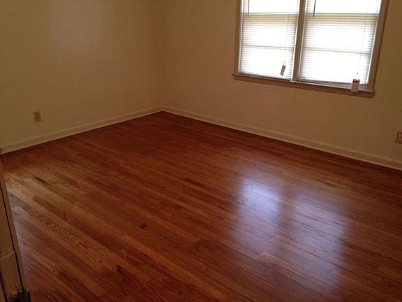5th image of 115 Dogwood Ln