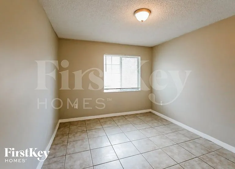 18023 SW 139th Pl — Photo 12
