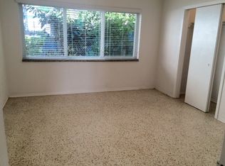 887 80th St APT 4, Miami Beach, FL 33141