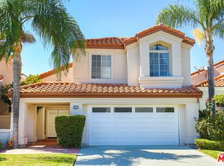 27 Comiso, Irvine, CA 92614