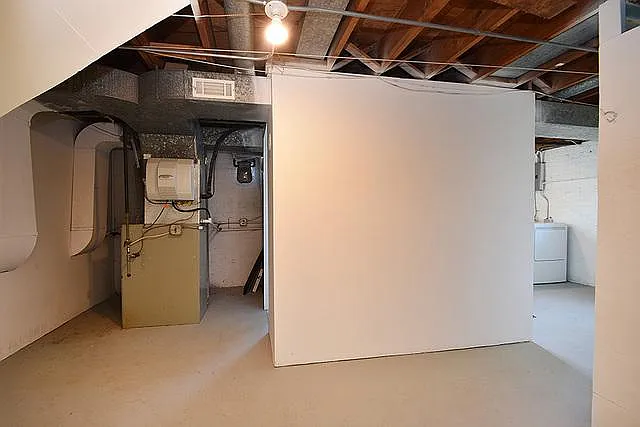 15 Norton Ave — Photo 13
