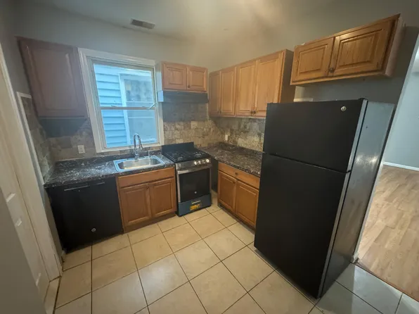 44 Durand Pl, Irvington, NJ