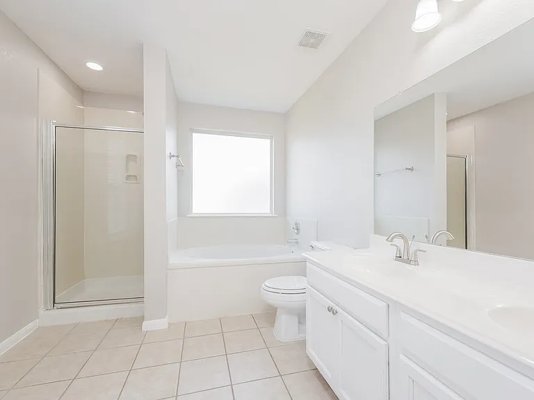 3330 Legends Mill Dr — Photo 15