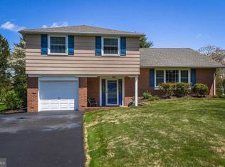 120 School House Rd, Churchville, PA 18966