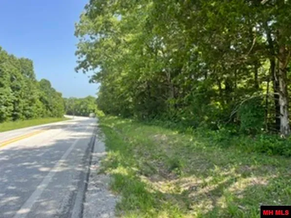 3000 Highway 14 S, Yellville, AR 72687