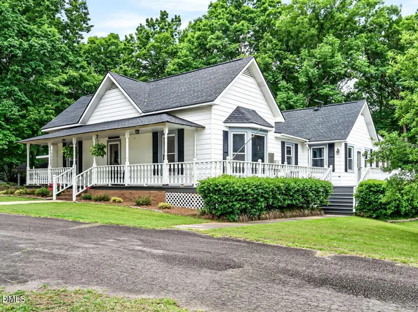 2741 Valley Rd, Sanford, NC 27330
