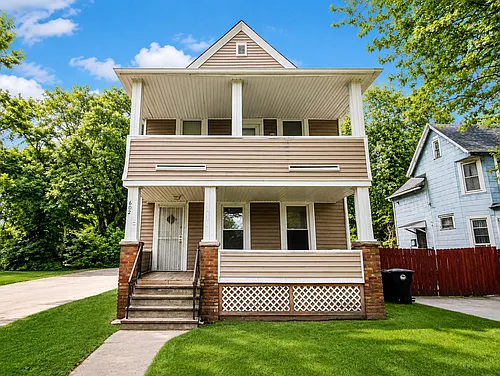 602 E 99th St #1 Photo 1