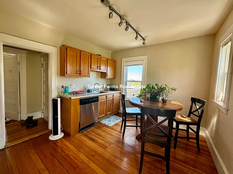 101 Heath St #33 — Photo 17