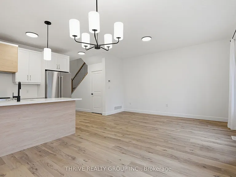 279 Hill St #3 — Photo 13