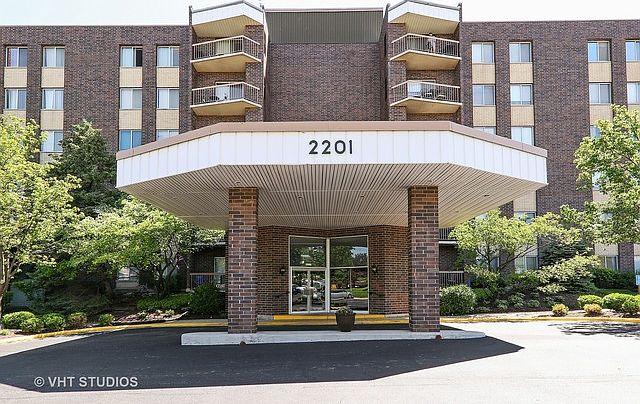 1st image of 2201 S Grace St APT 200