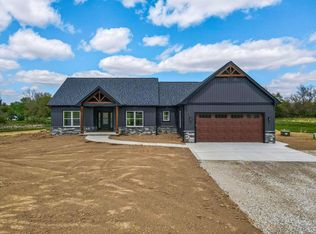 4254 Stone Hill Dr E, Carroll, OH 43112