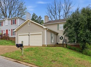 520 Fairhaven Ct, Nashville, TN 37211
