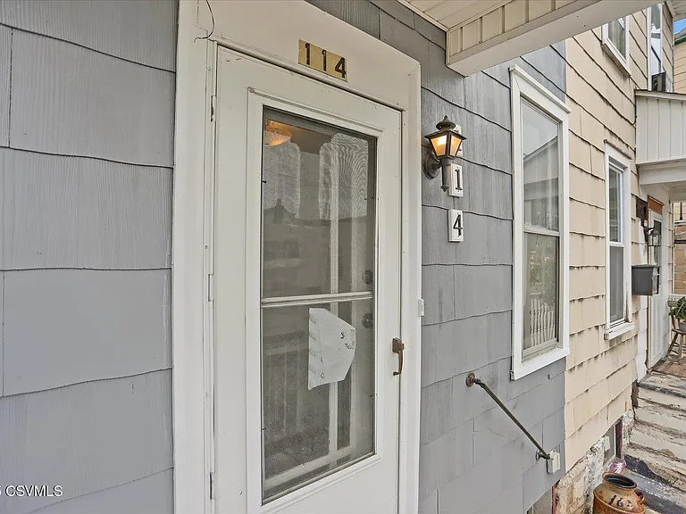 114 S 5th St — Photo 2