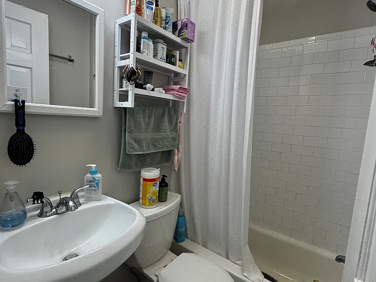 55 Revere St #2R — Photo 16