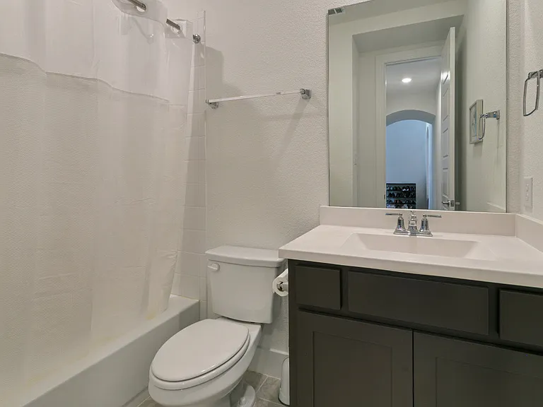 1212 Carnation Dr — Photo 17
