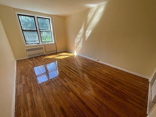 3rd image of 255 Fieldston Ter #8J