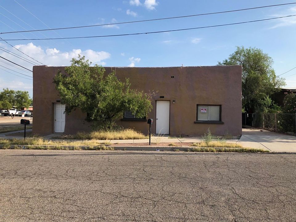 2nd image of 138 W 24th St