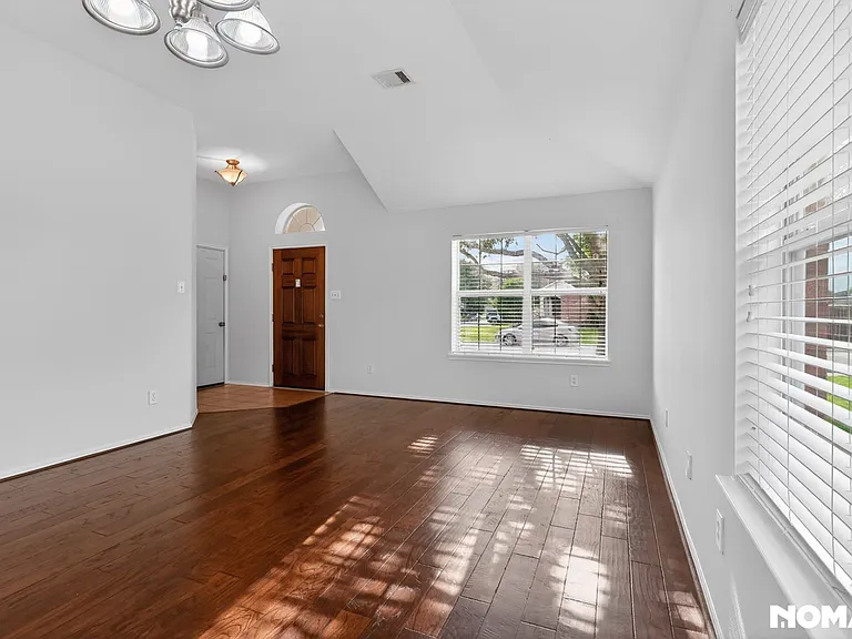 3610 Kale St — Photo 13