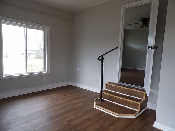 2nd image of 1103 County Road 107