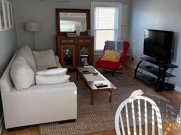 4th image of 11 Allen St APT 2