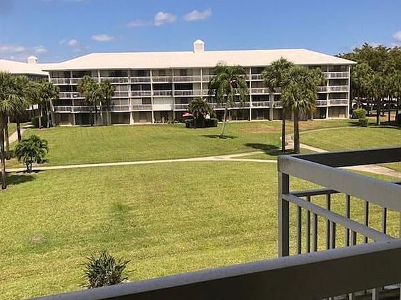 4th image of 2441 Village Blvd APT 303