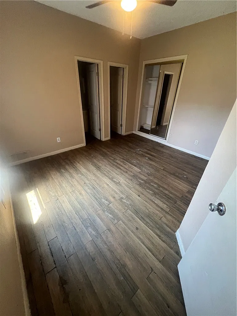 3 bed, 2.0 bath, 1034 sqft, $1,795 — Photo 4