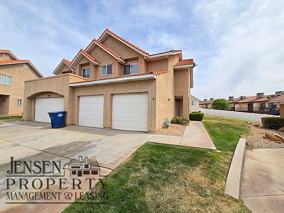 3rd image of 1090 N 1800 West Cir #4