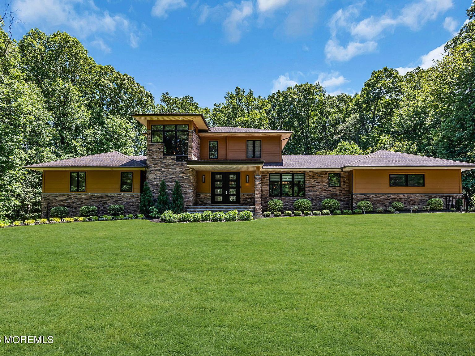 17 Hidden Hollow Terrace, Holmdel, NJ 07733 | MLS #22616672 | Zillow