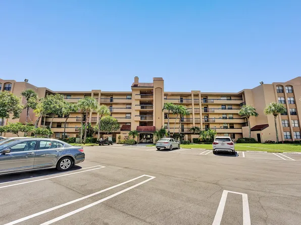 2255 Lindell Boulevard, Delray Beach, FL 33444