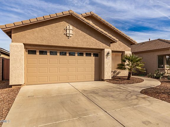 3rd image of 44030 W Venture Ln